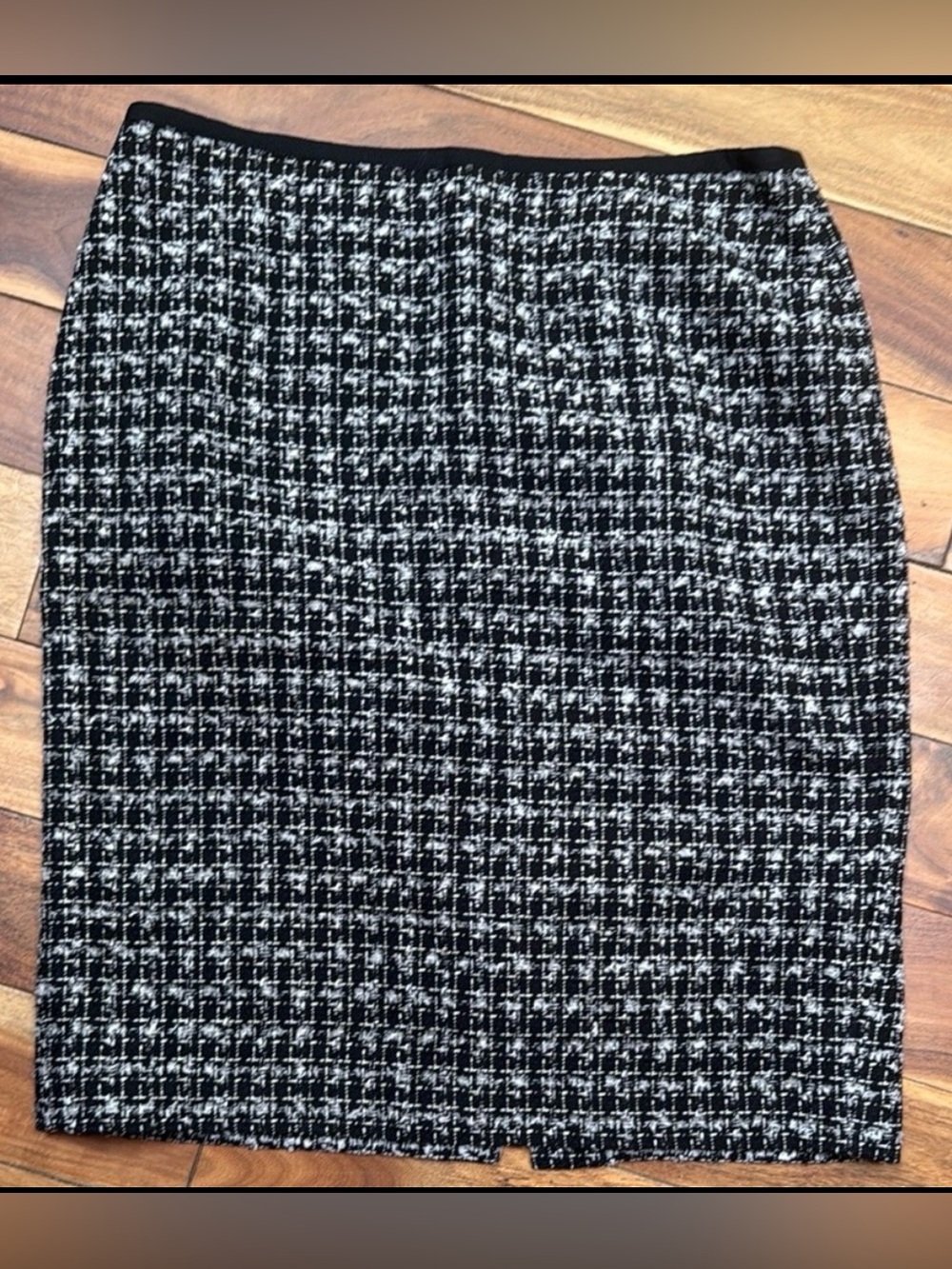 Talbots Women’s Petite Black & White Tweed Pencil Skirt